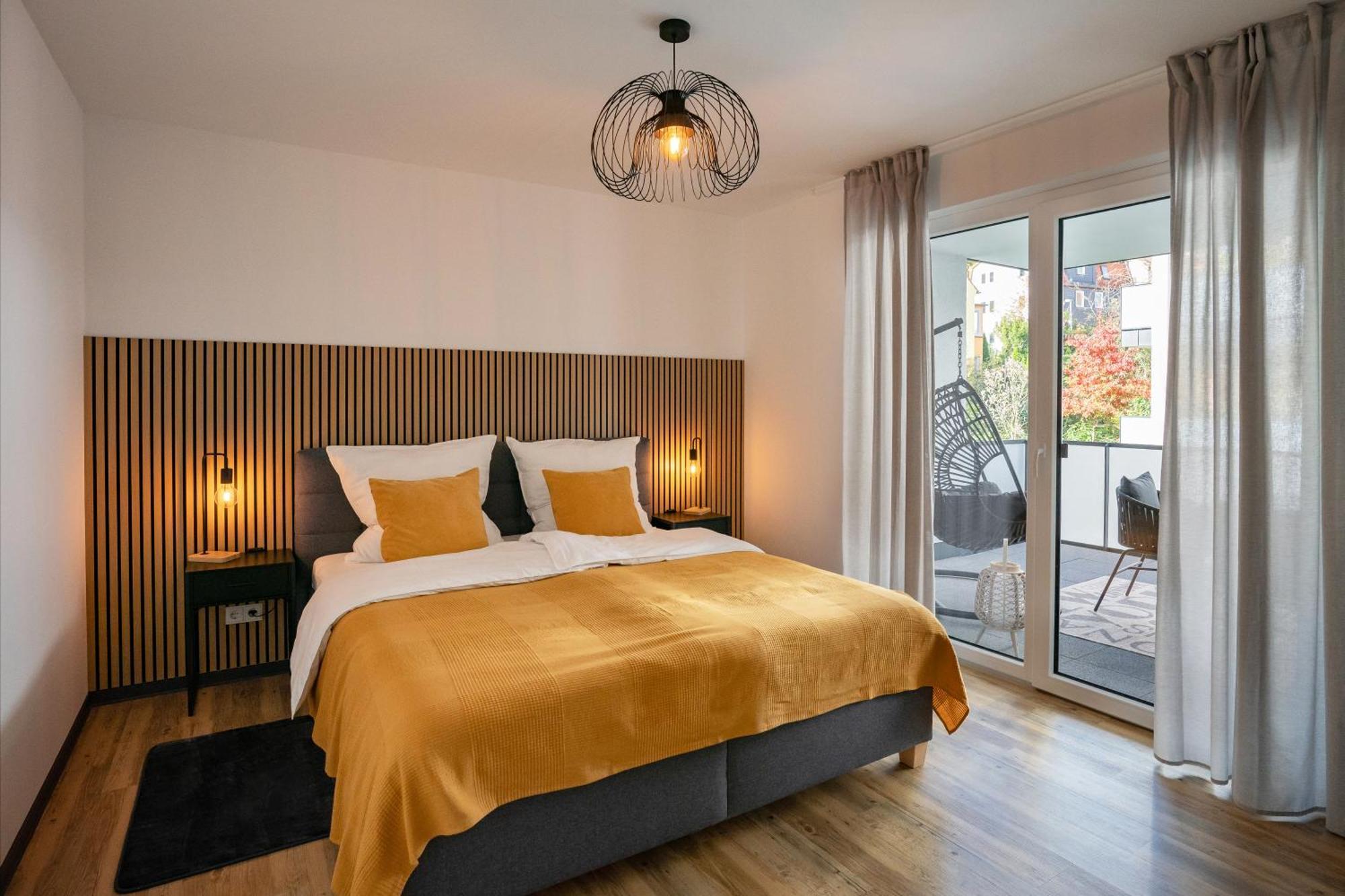 Reitz - Apartment I Zentrale Lage I Stellplatz I 55Qm I 2 Zimmer I Kueche I Bad I Terrasse Bad Hersfeld Exterior foto